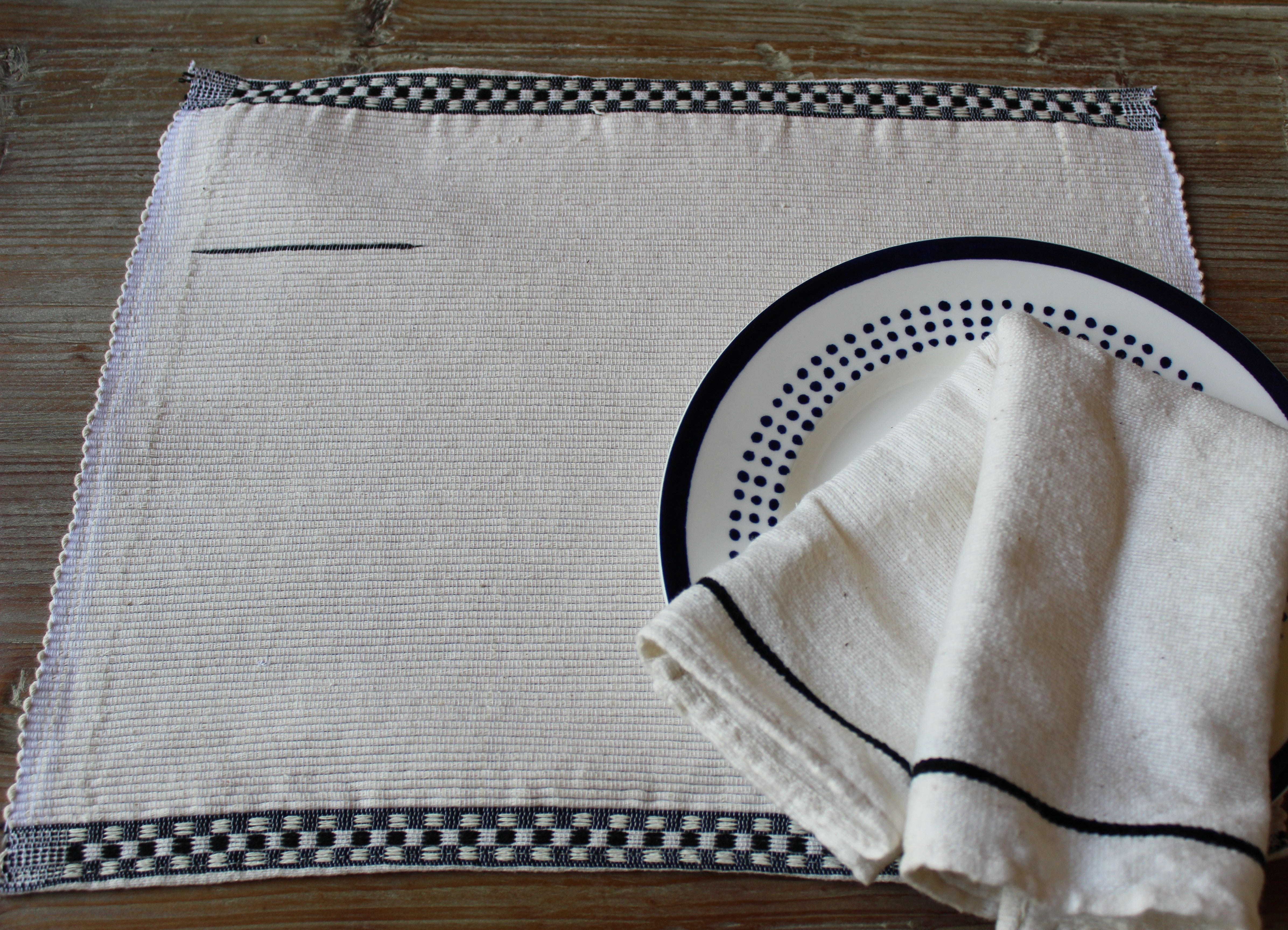 handwoven placemat neutral with back strip