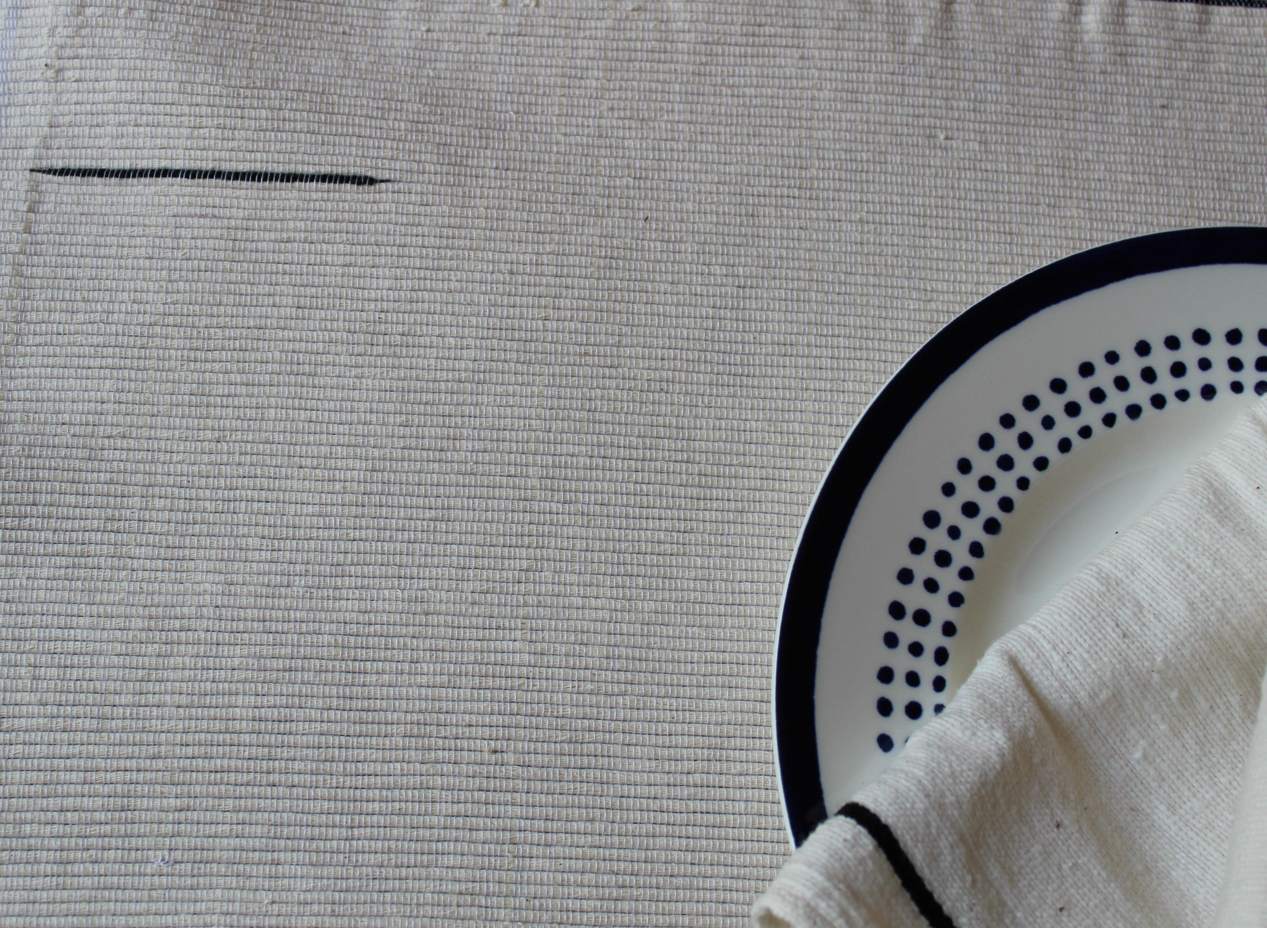 handwoven placemat neutral with back strip