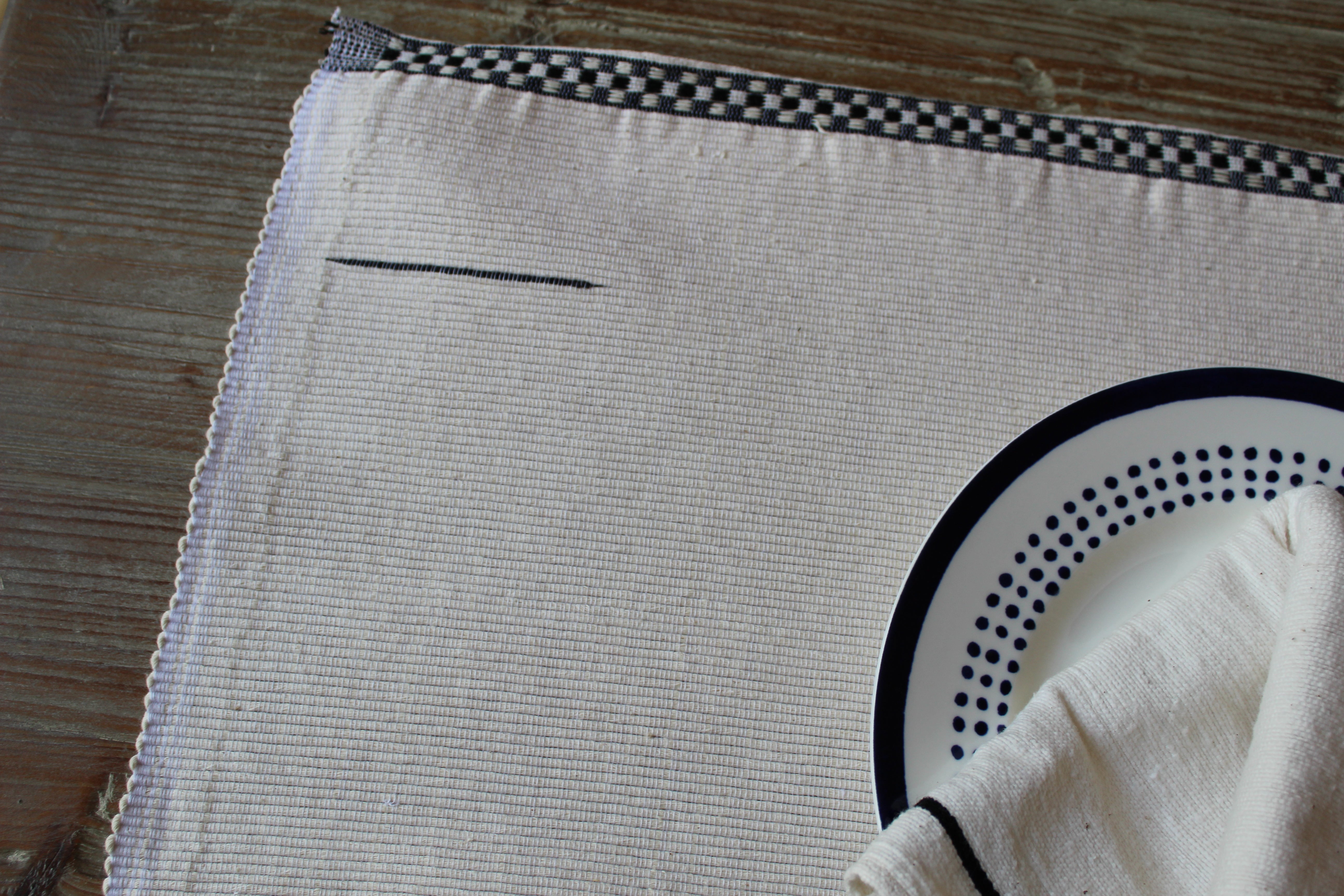 handwoven placemat neutral with back strip